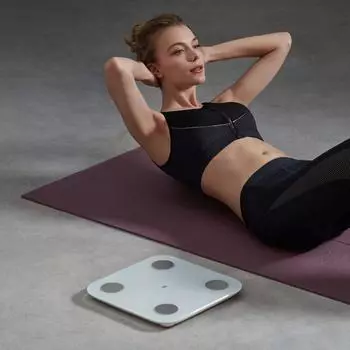 Весы для взвешивания тела Xiaomi. Цифровые весы со скрытым светодиодным дисплеем. Высокоточные измерения.