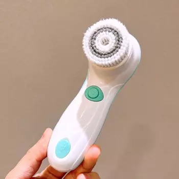 Вибрационная щетка для чистки лица Электрический силиконовый массажер для лица Скраббер для отшелушивания Перезаряжаемая щетка белый