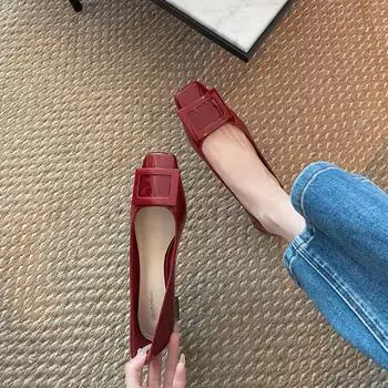 Виноградная мать Studiolee французская классика квадратная пряжка легкий рот круглая головка элегантный толстый каблук маленький ароматный одиночные туфли женские лето и осень 34 красный