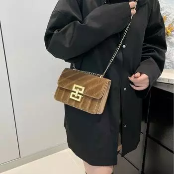 Vintage Crossbody/Shoulder Bag Velvet Twist Lock Flap Closure & Chain Strap Perfect for Commuting & Daily Use