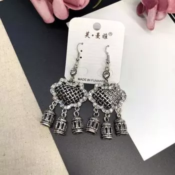 Vintage Sicilian court earrings, crystal diamond-encrusted zircon earrings, femininity fringed versatile earrings.