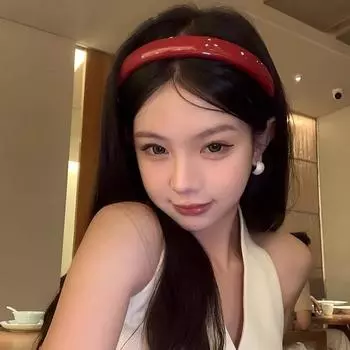 Винтажная бордовая лакированная кожаная повязка на голову Ankola Red в гонконгском стиле, темпераментная высококачественная повязка на голову, женские новогодние аксессуары для волос