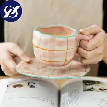 Винтажная ручная роспись тюльпана в клетку с цветком керамическая кофейная чашка блюдце набор для молока чашка для завтрака с ручкой микроволновая печь 250ml