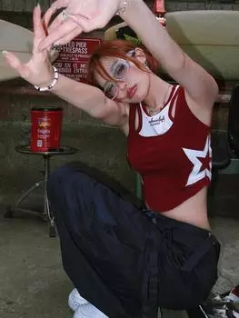 Винтажная сексуальная майка со звездным графическим принтом, женские укороченные топы в американском стиле ретро Y2k, уличная одежда, Эстетическая гранж-поддельная двойка, лето S красный