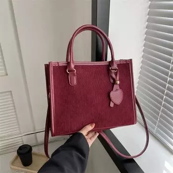 Винтажная сумка большой вместимости 2024 новая сумка женская сумка через плечо женская повседневная сумка для девочек чёрный