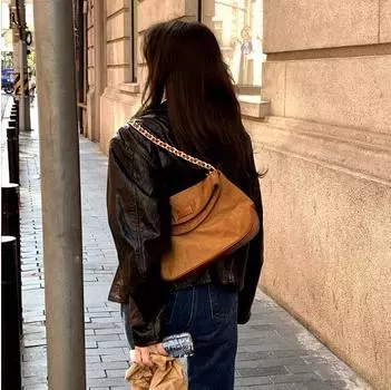 Винтажная сумка-чехол на цепочке для женщин на осень и зиму с матовой текстурой и высококачественной сумкой на одно плечо под мышкой