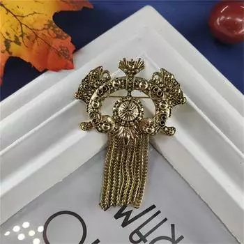 Винтажная золотая цепочка с бахромой Брошь Средневековые украшения Корсаж Женская одежда Аксессуары Бронзовая булавка Аксессуары для одежды