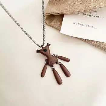 Винтажное ожерелье с бурым медведем: Осень/Зима Титановая сталь Длинная цепь Аксессуар для толстовки для женщин