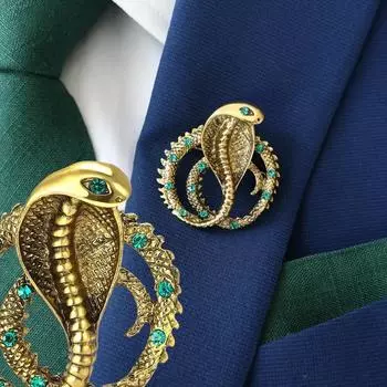 Винтажные броши-кобра со стразами для женщин, унисекс, булавки Sanke, 2 цвета, доступны повседневные аксессуары для вечеринок, подарки серебряный