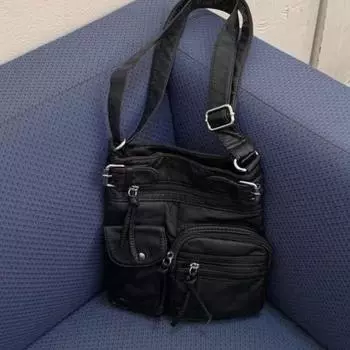 Винтажные черные сумки через плечо для женщин, горячие девушки, кожаная мягкая сумка-мессенджер, женская сумка в стиле Харадзюку