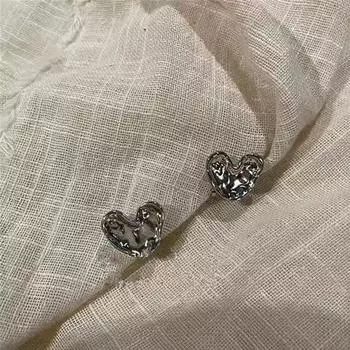 Винтажные готические черные полые металлические серьги-гвоздики в форме сердца для женщин и девушек, хип-хоп, панк, гранж, эстетика, ювелирные изделия для вечеринок, аксессуары
