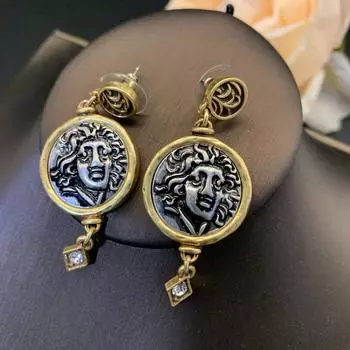 Бренд Mihmily – серьги-портреты в стиле ретро, элегантный и изысканный стиль.