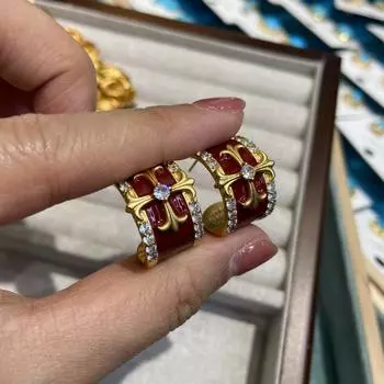 Винтажные легкие роскошные маленькие серьги-кресты в форме буквы С с бриллиантами и красными цирконами, рождественские серьги для женщин