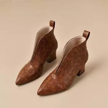 Винтажные однотонные остроносые ботинки челси для женщин, осенние ковбойские сапоги из искусственной кожи на низком каблуке, женские короткие ботинки, размер Plus 41 35 чёрный