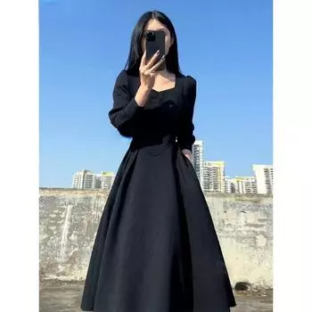 Винтажные платья макси-миди французского дизайна для женщин, одежда для вечеринок, элегантное черное длинное платье с квадратным вырезом, корейская мода, осень 2023 S чёрный