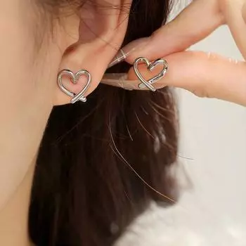 Винтажные полые металлические серьги-гвоздики в форме сердца для женщин, модные вечерние украшения, аксессуары для подарка