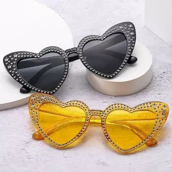 Винтажные солнцезащитные очки Diamond Heart Солнцезащитные очки в форме сердца Сияющие солнцезащитные очки для женщин Ретро крутые вечерние очки для женщин чёрный
