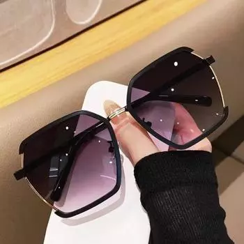 Винтажные солнцезащитные очки в большой оправе для мужчин и женщин, брендовые дизайнерские модные продвинутые роскошные квадратные солнцезащитные очки, женские неполяризованные модные аксессуары чёрный