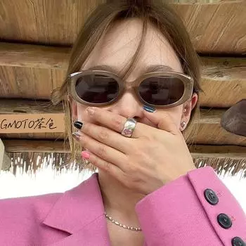 Винтажные солнцезащитные очки в маленькой оправе овальной формы Street Snap для похудения Высококлассные очки, вдохновленные китайской социальной платформой