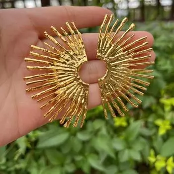 Винтажные золотые серьги женские веерообразные серьги-гвоздики золотой
