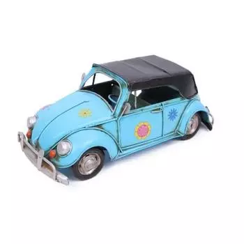 Винтажный автомобиль с украшением Vosvos