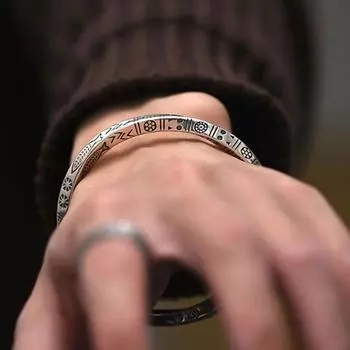 Винтажный браслет из нержавеющей стали для мужчин и женщин, витой браслет-манжета Mobius OneSize