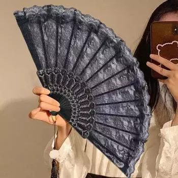Винтажный кружевной складной веер с подвеской-кисточкой и эргономичной ручкой, пластиковый портативный веер ручной работы в традиционном китайском стиле для женщин чёрный