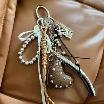 Винтажный кулон в виде сердца любви, модный плетеный брелок для ключей Miu Series Maillard Brown Keychains, модные подвески для сумок для девочек, подарки one size