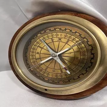 Винтажный латунный стеклянный и деревянный большой настольный компас