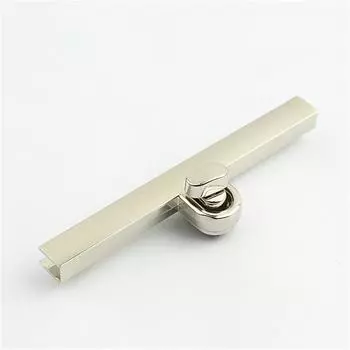 Винтовой замок Аксессуары для сумок Прямые замки Аппаратные аксессуары Литье под давлением Полосы Винтовой замок 95*24mm