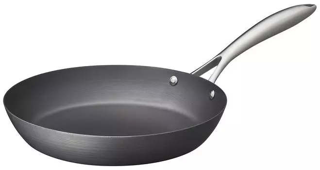 Vita Caft and Super iron frying pan 26cm Made in Japan Spatula drawing process Gas IH compatible 2002 Rust-resistant non-stick Craftsman-made