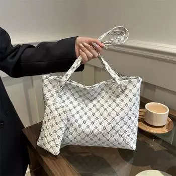 Вместительная сумка, модная сумка через плечо, простая текстура, сумка для матери и ребенка, повседневная сумка подмышку для поездок на работу. коричневый