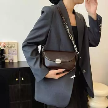 Внешняя одинарная маленькая сумка женская осенне-зимняя ретро универсальная 2024 новая модная сумка через плечо с текстурой рабочая сумка-седло чёрный