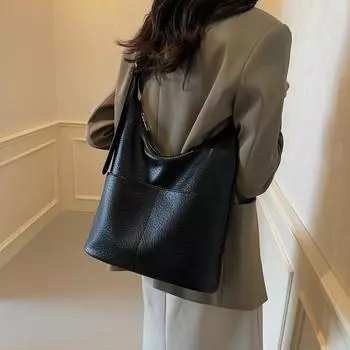 Внешняя одинарная сумка-ведро для женщин 2024 года, новая высококачественная сумка для поездок подмышкой, женская сумка через плечо большой вместимости, сумка-мессенджер грязно-белый