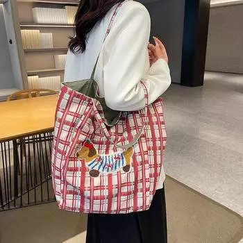 Внешняя одинарная сумка женская большая вместимость 2024 года, новая осенне-зимняя универсальная сумка для отдыха на плече, клетчатая сумка-тоут для поездок на работу