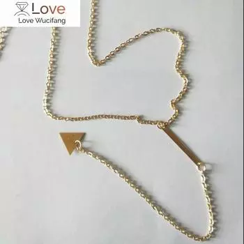 Внешняя торговля Популярная личность Простой металлический треугольник Слово кисточка ожерелье женские ювелирные изделия аксессуары цепь чокеры золотой