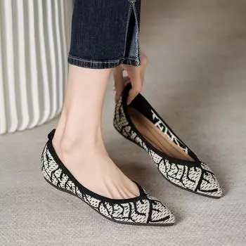 Внутренняя высота увеличивается пружина остроносый носок неглубокий носок вязаные туфли большой размер плоская подошва обувь для женщин 34 красный