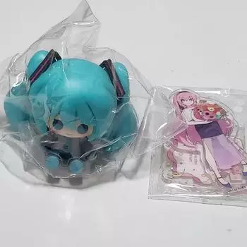 Vocaloid Hatsune Miku s Day Miku Mini Figure Luca Acrylic Stand Batch