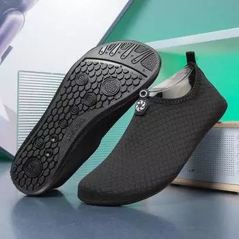 Водная обувь для мужчин и женщин, быстросохнущие босиком, пляжные носки для плавания, пляжная обувь, йога, спорт, дайвинг, рыбалка, серфинг, болотные кроссовки 34-35 чёрный