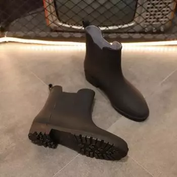 Водонепроницаемая обувь, однотонные женские непромокаемые ботинки, верхняя одежда, студенческая корейская версия, симпатичные модные короткие нескользящие непромокаемые ботинки 35