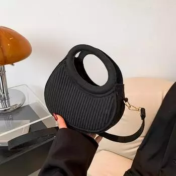 Войлочная ткань популярна в 2024 году, зима, новый повседневный иностранный стиль, дизайн с углублениями, модная портативная сумка через плечо, маленькая квадратная сумка хаки