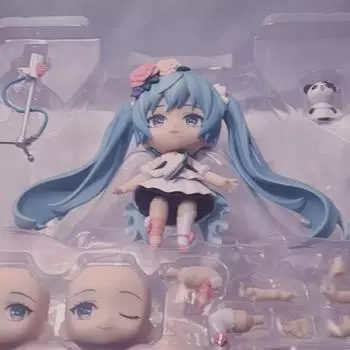 Вокалоид Хацунэ Мику с Хареле Нендороид Красивая Фигурка Девушки