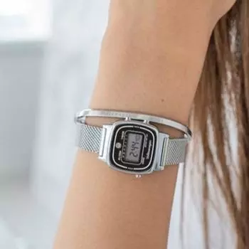 [Volkswagen] Женские [Volkswagen] Ретро сетчатые квадратные электронные часы, популярные корейские часы