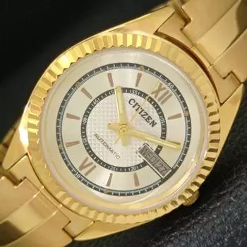 ВОССТАНОВЛЕННЫЕ АВТОМАТИЧЕСКИЕ ЯПОНСКИЕ МУЖСКИЕ ЧАСЫ CITIZEN DAY&DATE СЕРЕБРИСТЫЙ ЦИФЕРБЛАТ a432635-2 R112-a432635