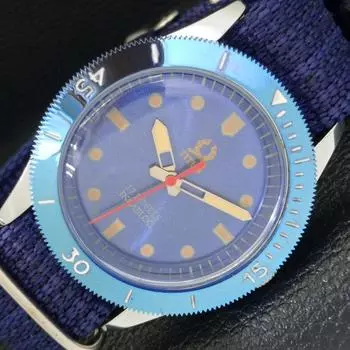 ВОССТАНОВЛЕННЫЕ МУЖСКИЕ 40-ММ ШВЕЙЦАРСКИЕ ЧАСЫ TITUS С ПОВОРОТНЫМ БЕЗЕЛЕМ И СИНИМ ЦИФЕРБЛАТОМ a432745-2 R113-a432745