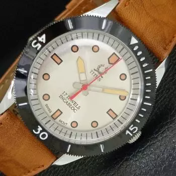 ВОССТАНОВЛЕННЫЕ МУЖСКИЕ ЧАСЫ TITUS SWISS 40 ММ С ПОВОРОТНЫМ БЕЗЕЛЕМ И СЕРЕБРИСТЫМ ЦИФЕРБЛАТОМ a432714-2 R113-a432714