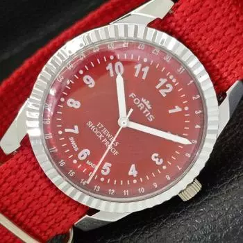 ВОССТАНОВЛЕННЫЕ ШВЕЙЦАРСКИЕ МУЖСКИЕ ЧАСЫ С РУЧНЫМ ЗАВОДОМ, ЦИФЕРБЛАТ КРАСНОГО ЦВЕТА a431696-2 R108-a431696