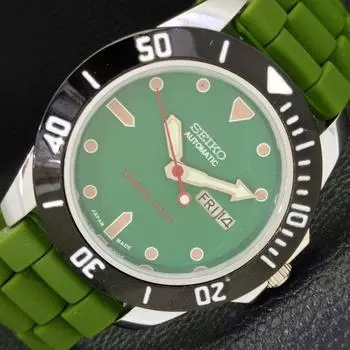 ВОССТАНОВЛЕННЫЕ ВИНТАЖНЫЕ АВТОМАТИЧЕСКИЕ МУЖСКИЕ ЧАСЫ SEIKO JAPAN С ЗЕЛЕНЫМ ЦИФЕРБЛАТОМ a433944-2 R119-a433944