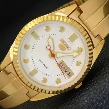 ВОССТАНОВЛЕННЫЕ ВИНТАЖНЫЕ МУЖСКИЕ ЧАСЫ SEIKO 5 AUTOMATIC JAPAN С БЕЛЫМ ЦИФЕРБЛАТОМ a434389-2 R120-a434389