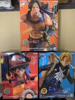 Вот что произошло, когда мания One Piece всерьез породила трех братьев. Специальная окраска. Набор из 3 фигурок Луффи Сабо Эйс.